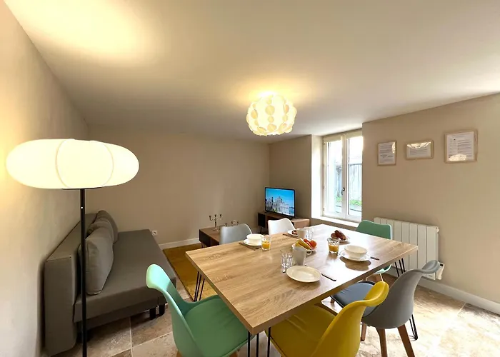 Le Troglodyte - Homy